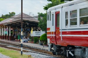 Kiha Train - Bangkok-Ayuthaya